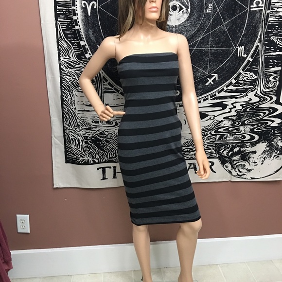 Express Stripe Stretched Knit Tube Dress NWT size2 - Picture 3 of 7